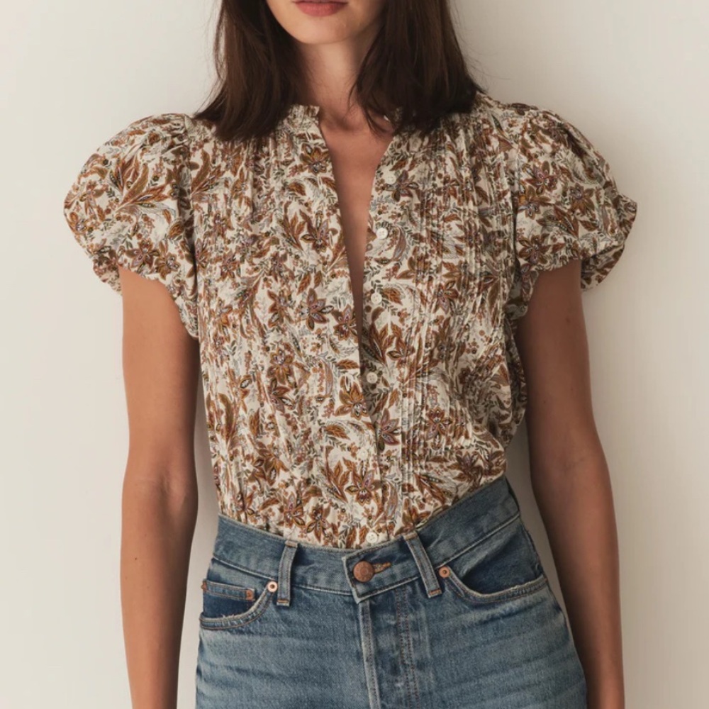 Dôen Blanc Narcissus floral top
